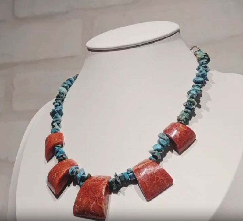 ☆天然石ビーズ刺繍アクセサリー展、シャポー本八幡にて好評開催中！