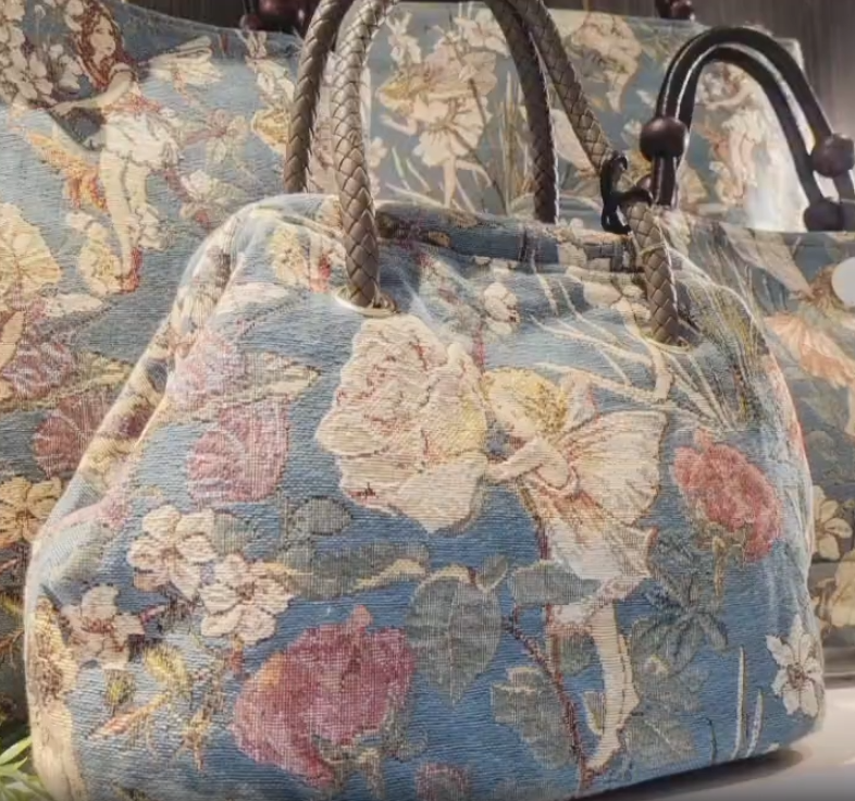 ☆ゴブラン織バッグ展、シャポー本八幡にて好評開催中！