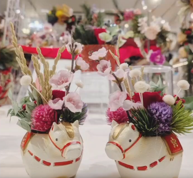 ☆お正月飾り＆フラワーアレンジ展、匠の箱2k540にて好評開催中！