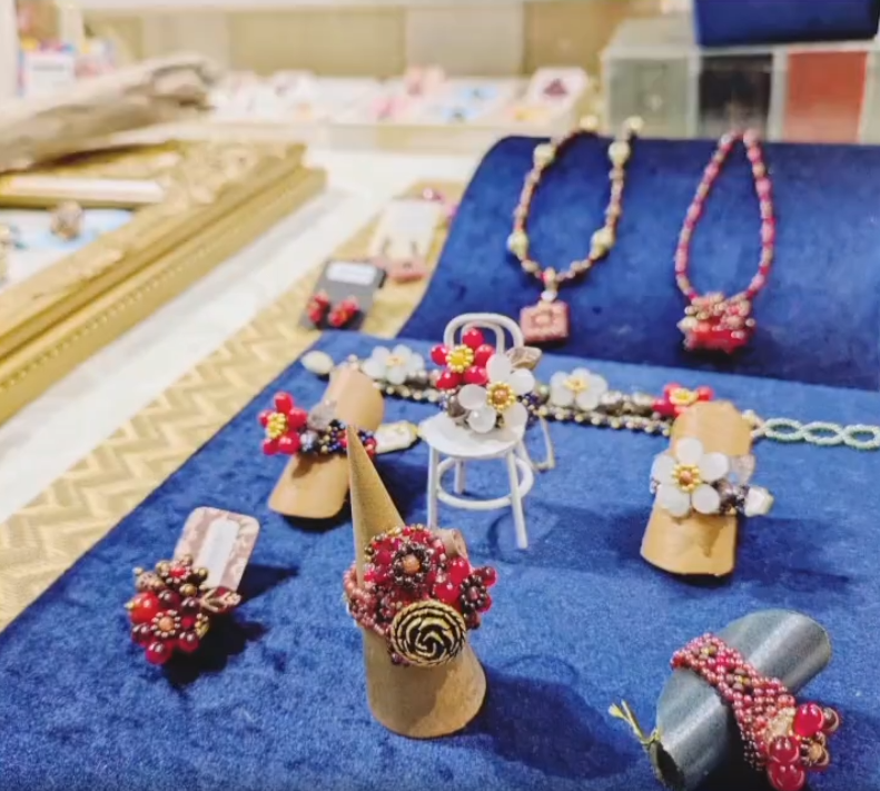 ☆天然石ビーズアクセサリー展、匠の箱2k540にて好評開催中！