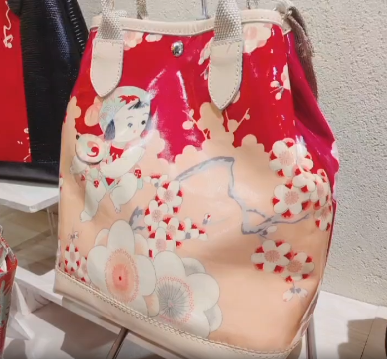 ☆着物地バッグ&ブックカバー展、両国江戸NORENにて好評開催中！