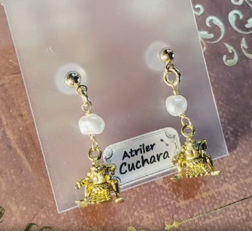 ☆天然石ビーズ刺繍アクセサリー展、両国江戸NORENにて好評開催中！