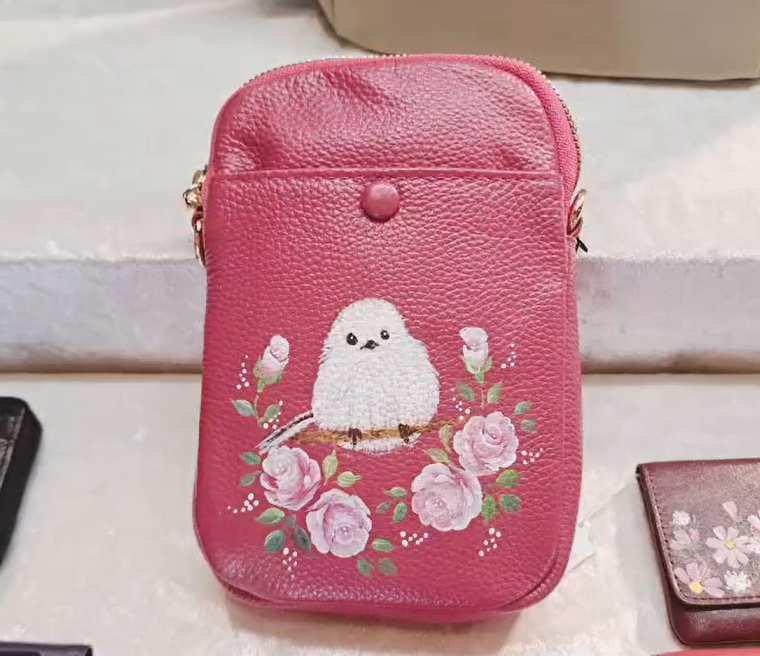 ☆花と動物の手描きと型染め展、両国江戸NORENにて好評開催中！
