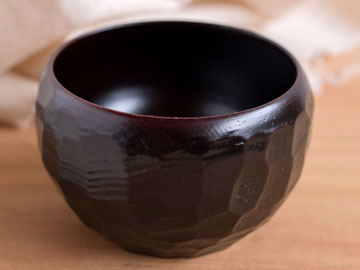 庄川挽物木地　天然木漆器　ハツリぐいのみ（ケヤキ）商品写真