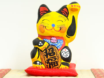 春日部張子人形　張子の招き猫　3号商品写真