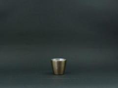 鎚起 (打物) 銅器　ぐいのみ　大　金色